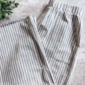 Wishlist Linen Gray and White Striped Pants